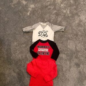 Boys 12-18 mo long sleeve knit shiets